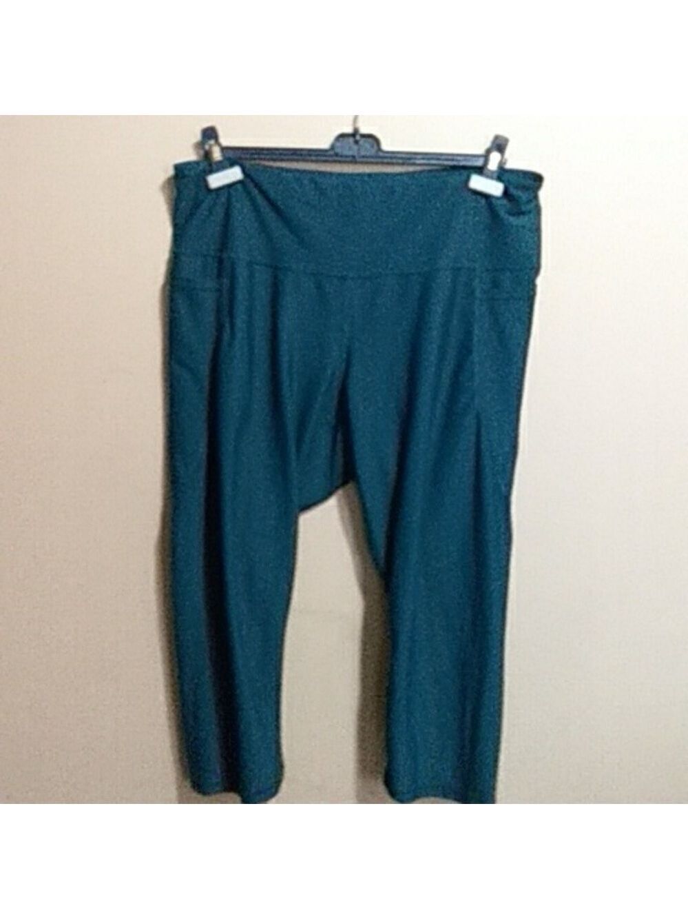 Old navy powersoft capris leggings size 2x